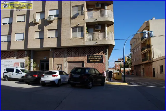 Alquiler de amplio local comercial en Santomera con excelent - foto 2