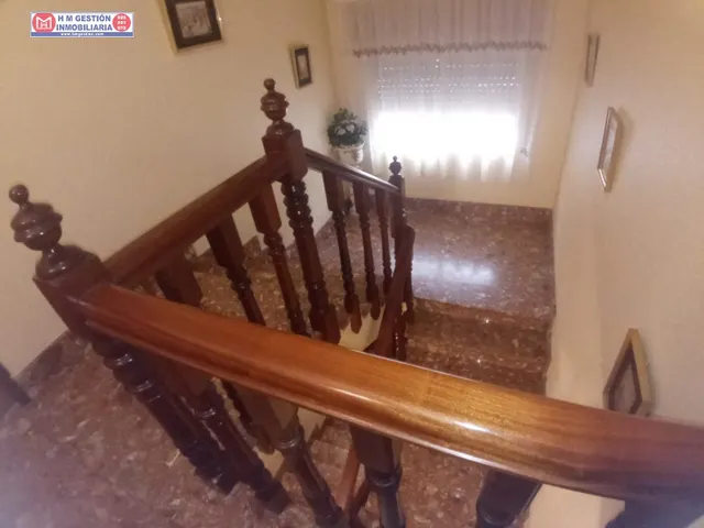 CASA EN ESQUINA EN ZONA PROXIMA A MERCADONA Y ZONA CENTRO — 17