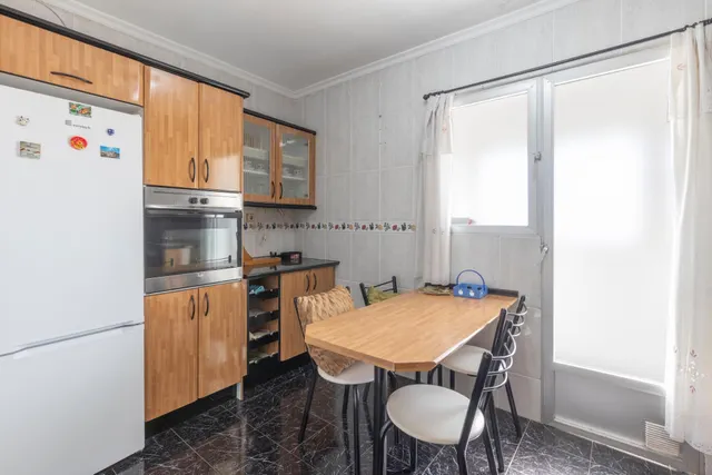Piso de 3 habitaciones sin ascensor en venta en Peligros — 11