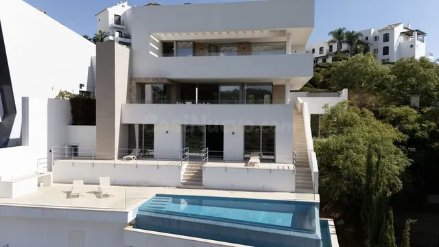 Chalet 6 habitaciones 777m² en venta - El Madroñal