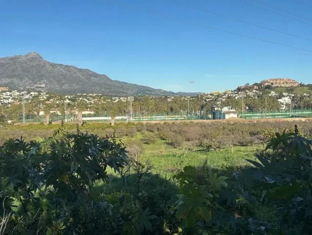 Parcela en venta - Marbella