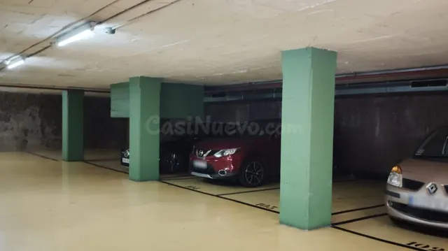 Plaza parking 10m² alquiler en Comtes Bell-Lloc Barcelona — 3