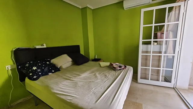 Amplio piso al lado de la playa — 25