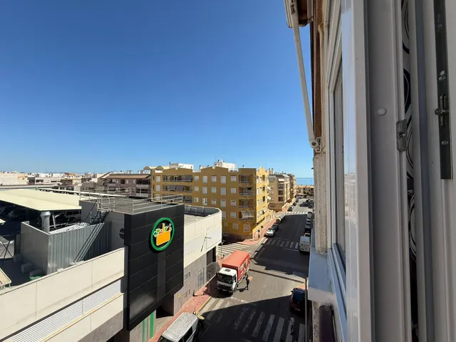 Piso impecable zona Mercadona con garaje y trastero — 34