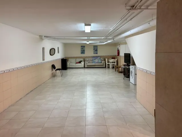 Dúplex de 4 dormitorios con patio y cochera en una de las mejores zonas de Molina — 39