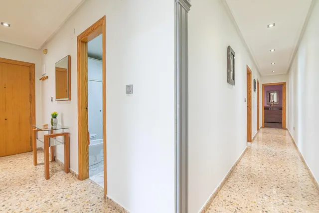 ASCENSOR, 3 habitaciones, 2 BAÑOS, PLAZA DE GARAJE Y TRASTERO Y BALCÓN — 16