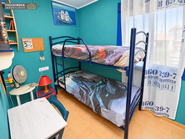 Preciosa Casa Unifamiliar Adosada, para entrar a Vivir de 2 Dormitorios, Baño, Cocina-Comedor-Estar, Terraza, Piscina Comunitaria y Vistas al Mar — 6