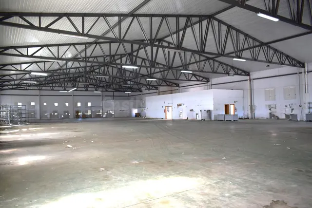 NAVE COMERCIAL EN BULLAS - foto 3