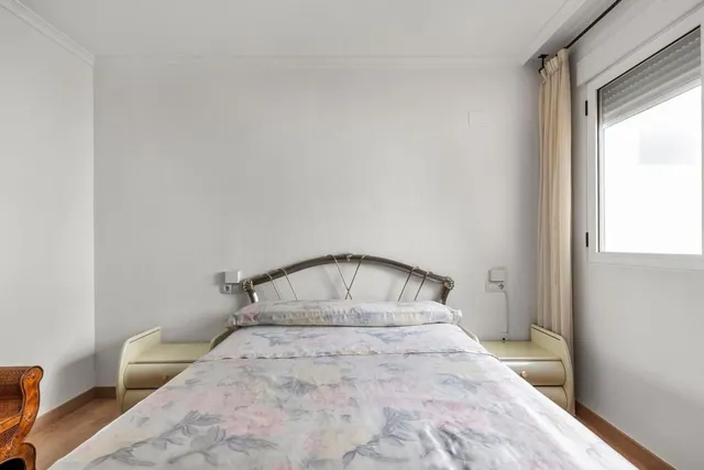 Apartamento 4 habitaciones 210m² en venta - Comunidad valenciana — 23
