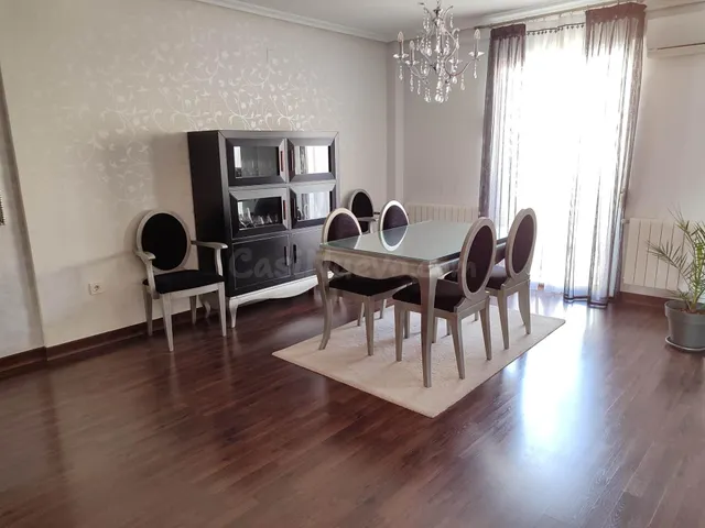 VIVIENDA COMPLETAMENTE REFORMADA. PRIMERAS CALIDADES Y TOTAL - foto 3