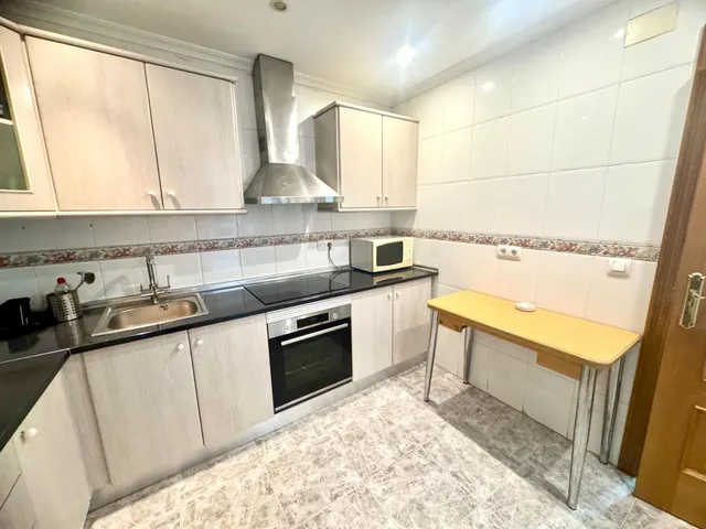 Apartamento con licencia turística de 3 dormitorios a tan solo 350 del mar — 11