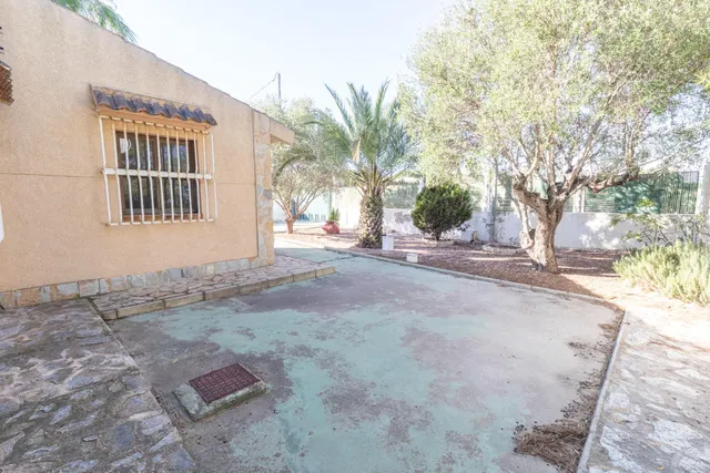 Chalet con parcela de 3.000m2, en paraje La Matanza — 39