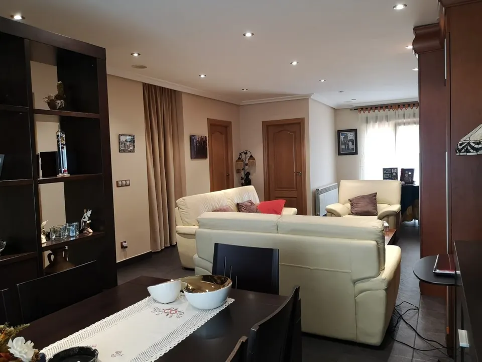 Urbis te ofrece una casa en venta en Ciudad Rodrigo, Salamanca.