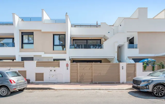 APARTAMENTO DE 3 DORMITORIOS Y 2 BAÑOS EN SAN PEDRO DEL PINATAR (MURCIA) — 34
