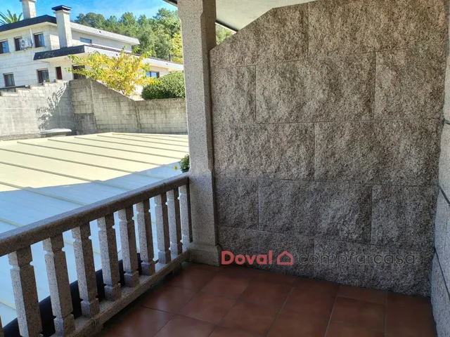 Piso amplio y soleado en alquiler en O Porriño - foto 4