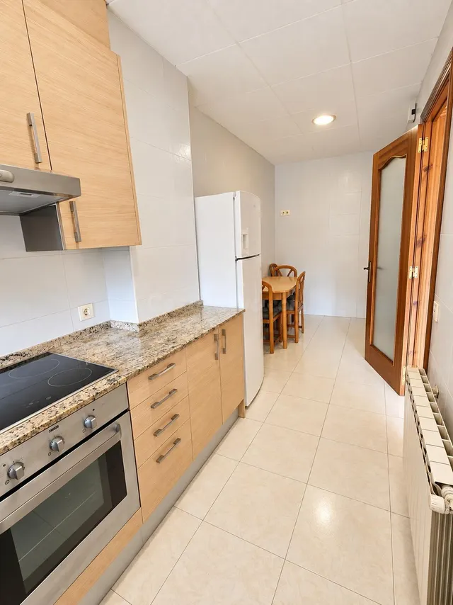 Piso de 3 habitaciones en Valls de Torroella, Sant Mateu de  - foto 4