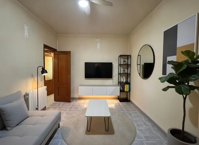 Piso 2 habitaciones 54m² en venta - Embajadores — 25