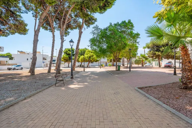APARTAMENTO DE 3 DORMITORIOS Y 2 BAÑOS EN SAN PEDRO DEL PINATAR (MURCIA) — 39
