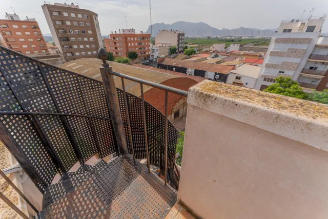 Buscas Terraza Amplia?, Ven a conocer este ATICO — 35