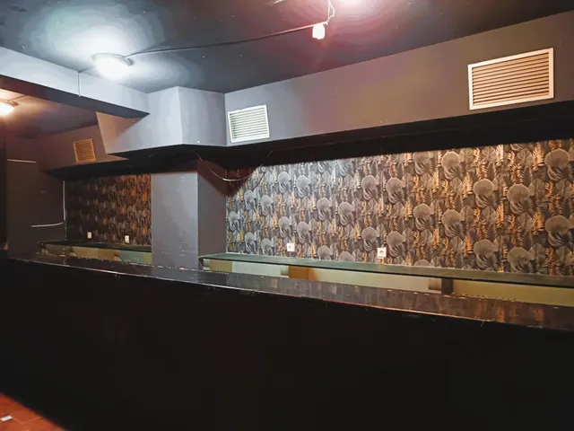 Venta local comercial en el centro de Zalla — 15
