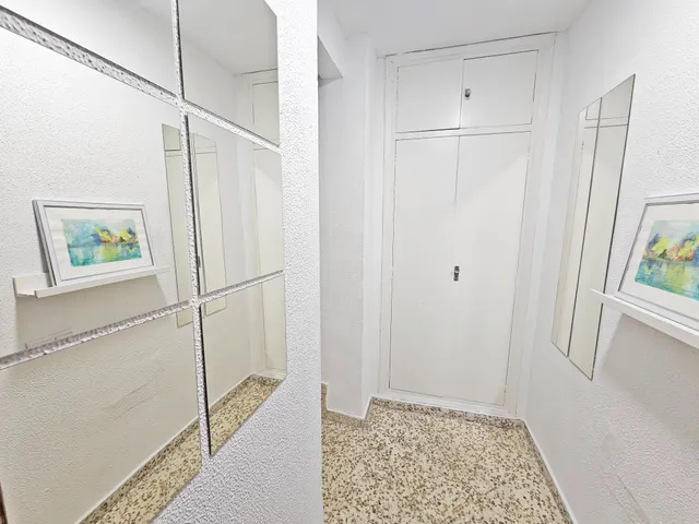 Estupendo apartamento con LICENCIA TURISTICA junto a La Campana — 17
