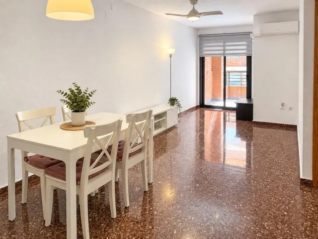 Piso de 2 habitaciones en alquiler en C/Juan Ramón Jiménez