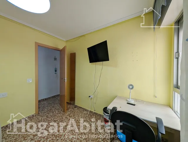 ¡ubicación ideal! amplio, luminoso y exterior con balcón, todo amueblado — 23