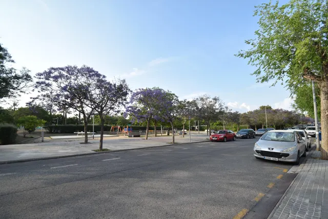 Plaza de párquing en venta para coche pequeño — 11