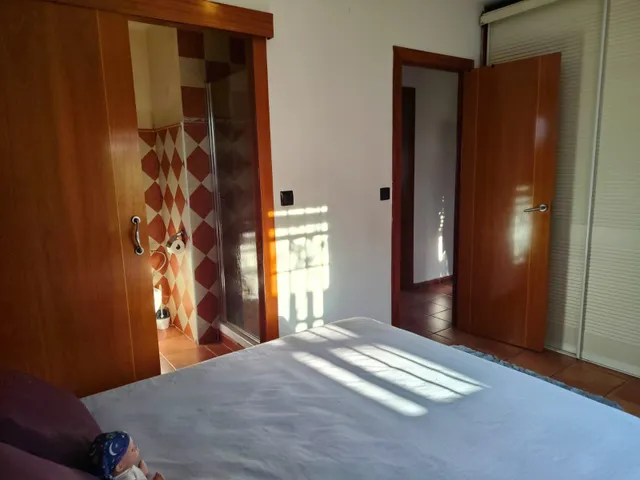 Casa en venta en Piera con dos viviendas independientes, jardín, piscina y parking — 35
