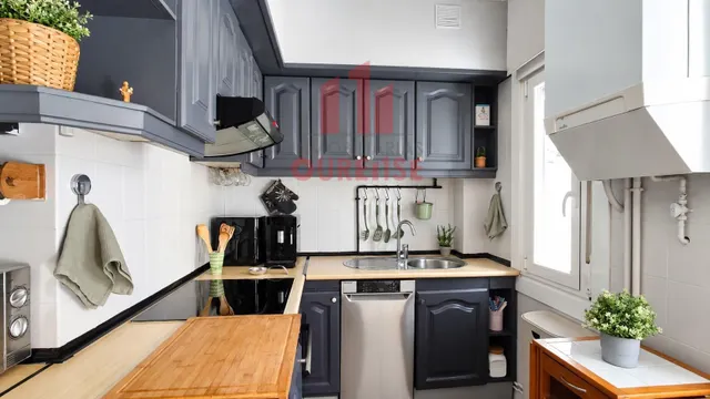 Amplia vivienda reformada situada en el couto. — 8