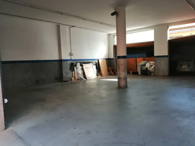 Local comercial 105m² en alquiler - Arxiu-Estació - foto 2