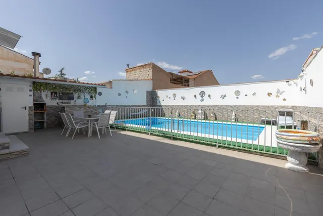 Chalet 3 habitaciones 113m² en venta - Zona aeropuerto — 9