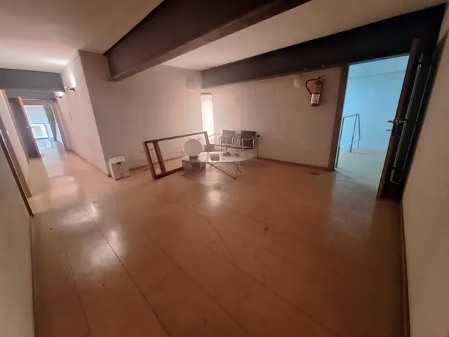 Oportunitat d’Inversió a Santa Margarida de Montbui: Ampli Local Comercial — 15