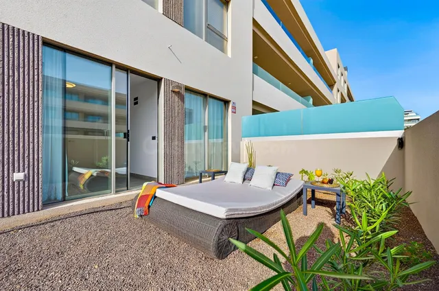 Apartamento Planta Baja - 3 dormitorios con amplia terraza y - foto 4