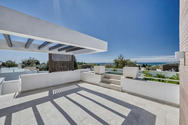 Chalet 4 habitaciones 505m² en venta - Marbella — 28