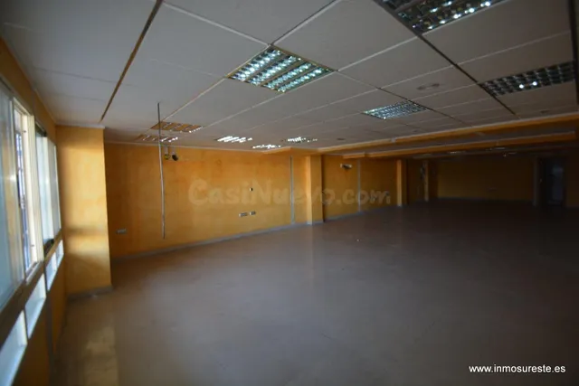 Venta de entresuelo en el centro de Orihuela, zona de Temíst - foto 3