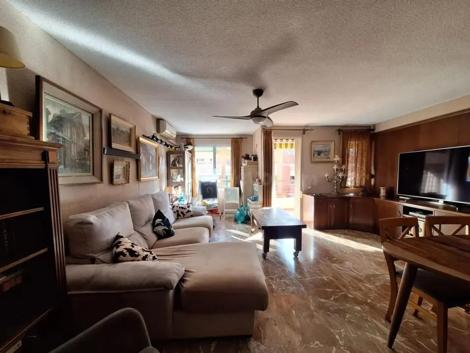 Apartamento 4 habitaciones 127m² en venta - Raval Roig-Virgen del Socorro