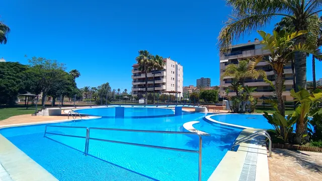 Tu escapada perfecta en Arenales del Sol — 41
