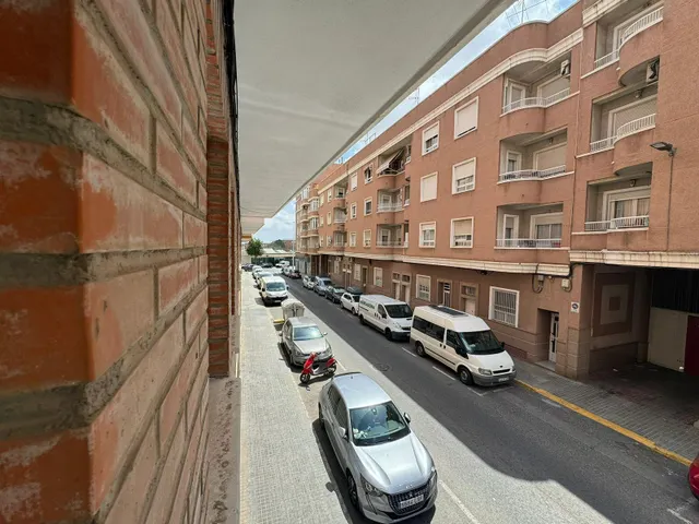 LOCALES ALQUILER — 8