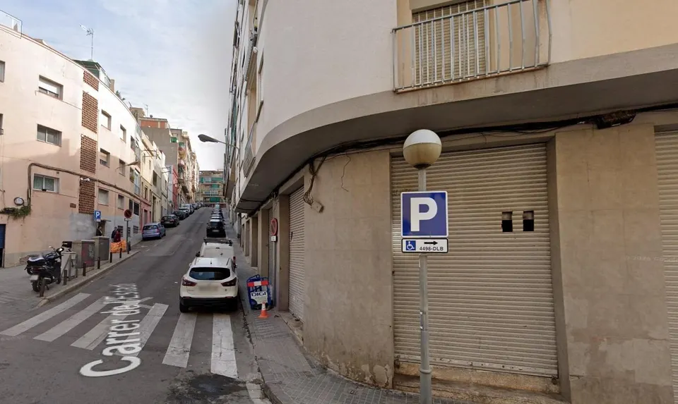 PISO EN BADALONA