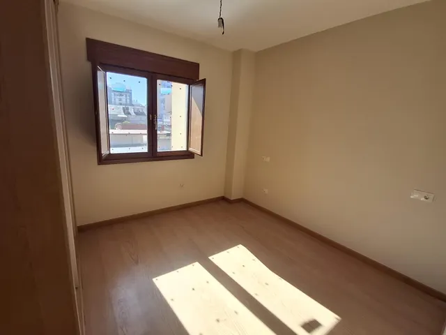 Piso a estrenar de 1 dormitorio con ascensor en el centro de Ribadeo – Cerca de las playas — 6