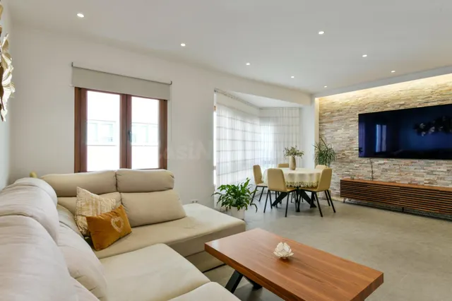 Piso 2 habitaciones 110m² en venta - Arxiduc — 3