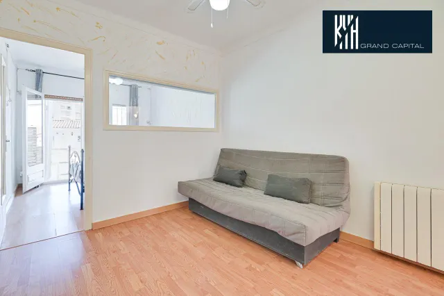 APARTAMENTO EN LA ESCALA — 19