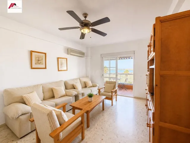 Vivienda en primera línea de playa en Valdelagrana — 2