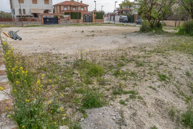 Parcela urbana de 985 m2 en Cúllar Vega (El Ventorrillo) — 25