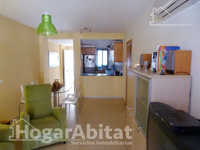 ¡Al lado mismo de la playa! Seminuevo con piscina, terraza y garaje — 22