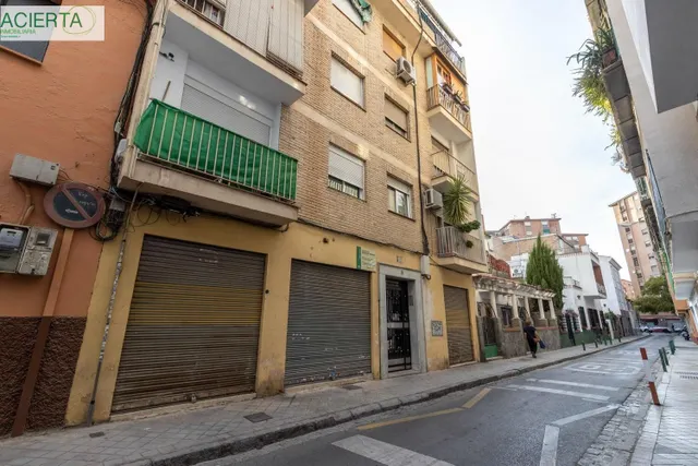 Ático reformado con ascensor, terraza y chimenea, listo para entrar a vivir — 30