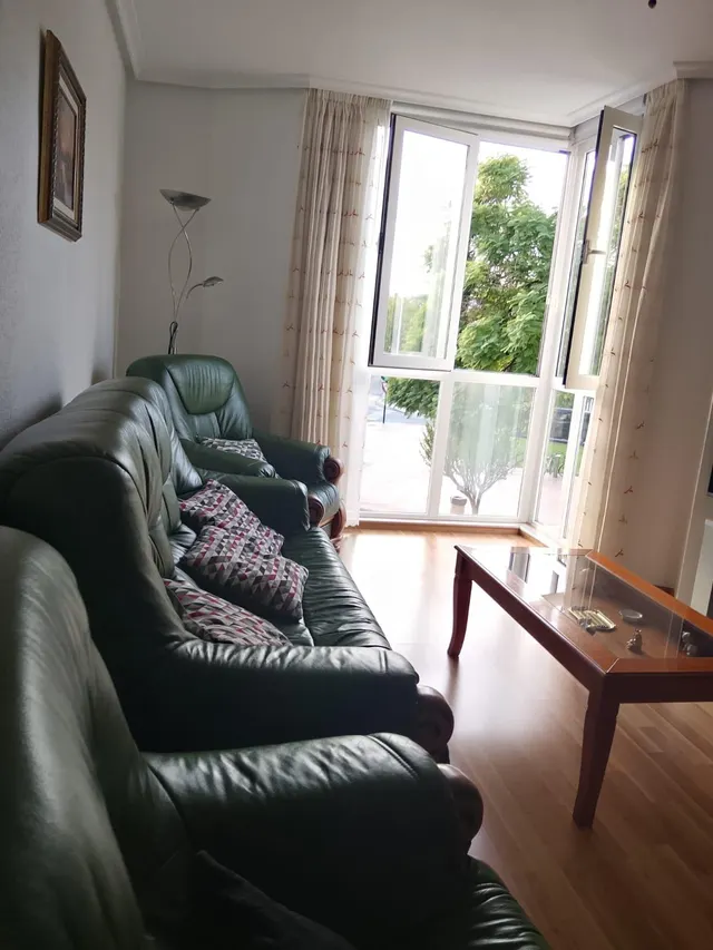 Vivienda con patio grande, ascensor y garaje! — 29