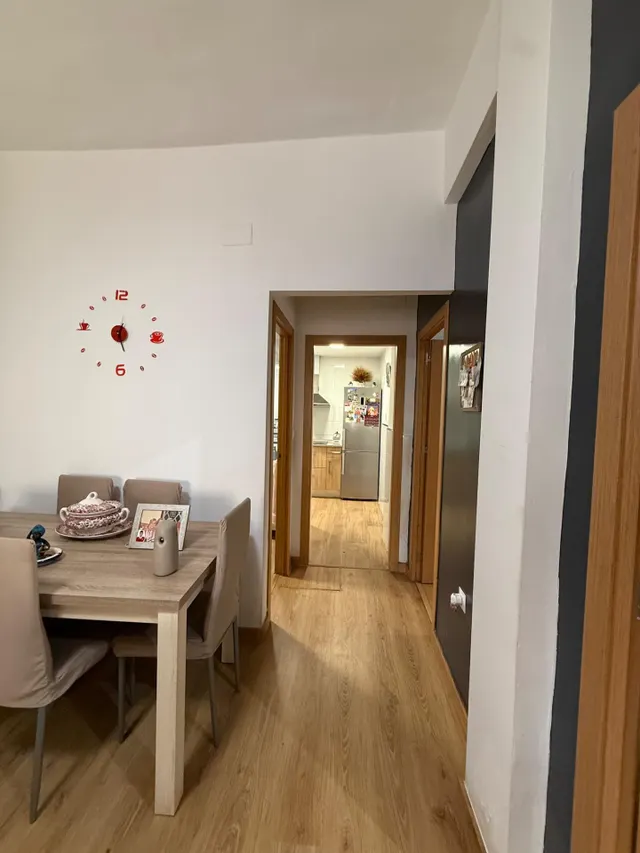 Piso de 2 dormitorios en eugenio gross – Málaga  230.000 € — 10