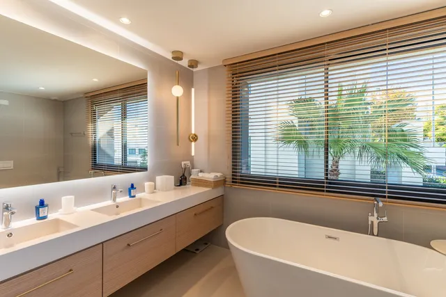 Adosado 4 habitaciones 347m² en venta - Marbella — 28